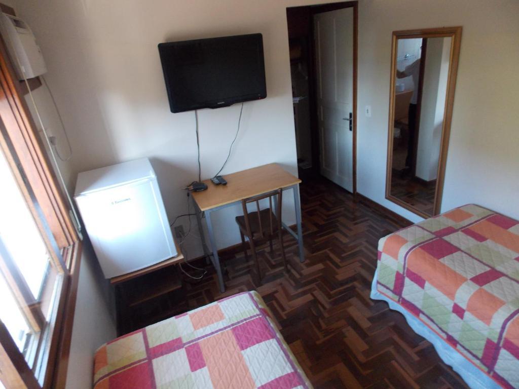 Hotel Porto Alegre Bilik gambar