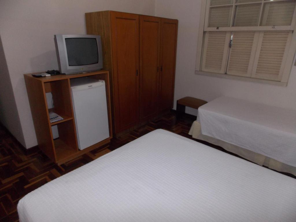Hotel Porto Alegre Bilik gambar